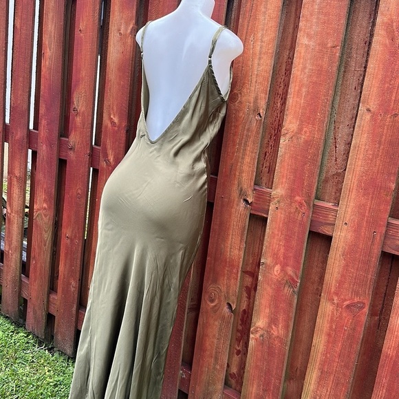 Cali Dreaming Women’s Slip Dress Size M - Picture 12 of 15